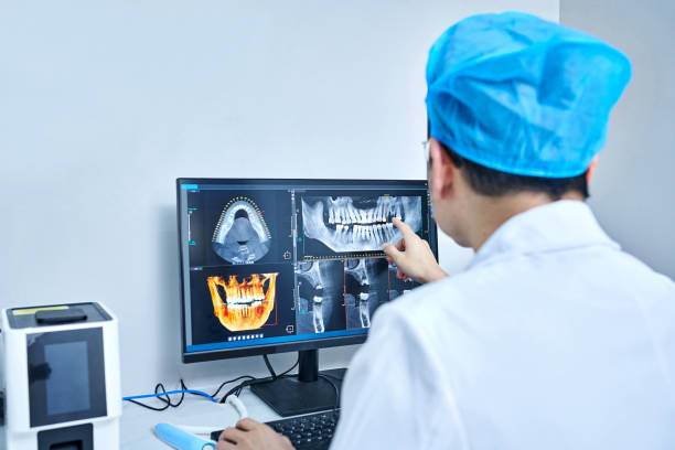 Best Weekend Emergency Dentist in Moon Lake, FL